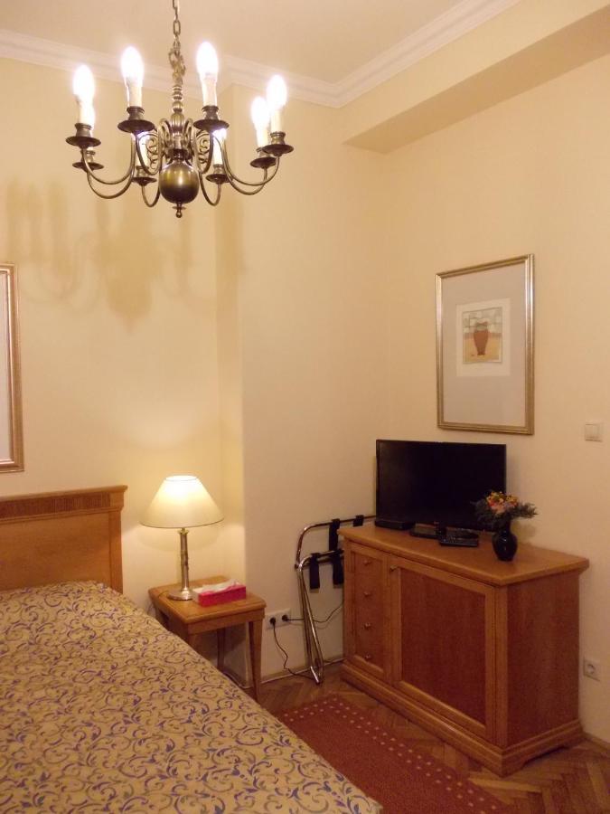 Flatneartocastlehill Apartment Будапеща Екстериор снимка